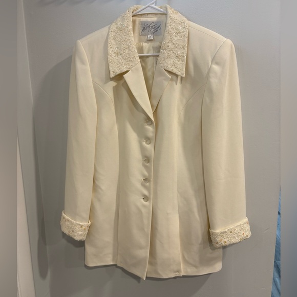 Lord & Taylor Jackets & Blazers - Lord & Taylor Ivory Blazer with Lace Accents